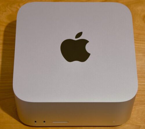 Review: Apple’s hyper-pricey M5 Ultra Mac Studio made me into a vibe coder