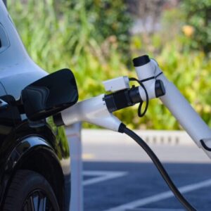 US being left behind in EV charging speeds as China goes sub-5 min to 70%