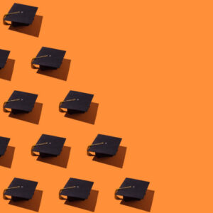 AI was supposed to hit new grads hard. So far, unemployment data says otherwise.