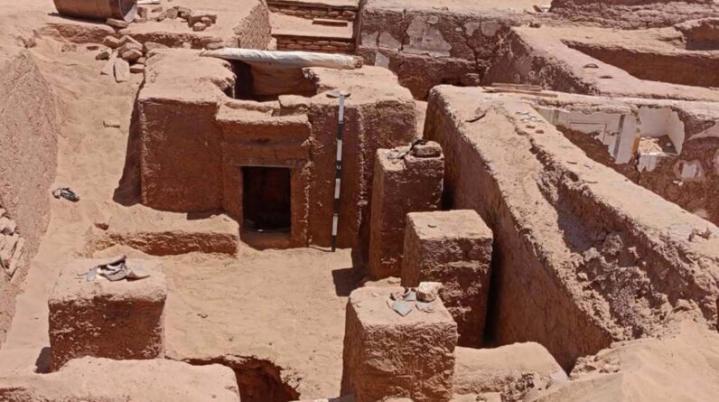 ‘Listen, father!’: 1,700-year-old tomb discovered in Egypt contains a poem in ancient Greek and spells to protect the dead