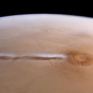 1,000-mile-long cloud that forms and vanishes on Mars every day obeys ‘exotic physics’ never seen on Earth