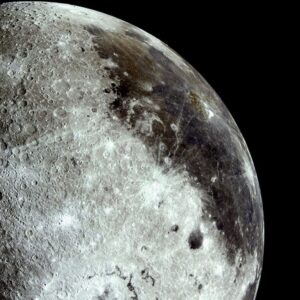 ‘Swamp-like colors’ on the moon: NASA report reveals strange sights from Artemis II mission