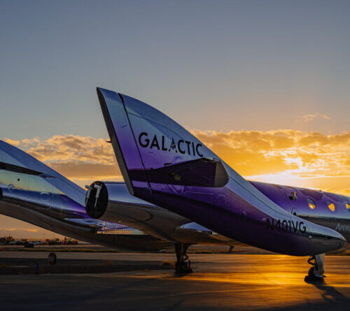 The last, best hope for space tourism just rolled onto a runway in Arizona