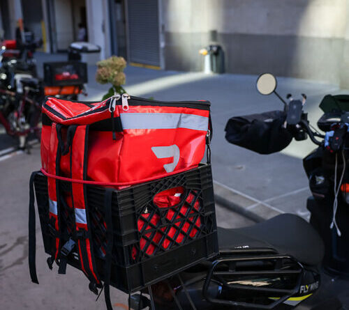 Basically no one is using AI agents for their DoorDash orders